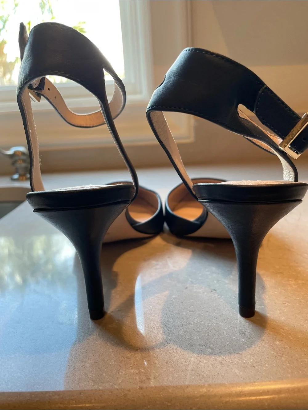 Louise et Cie Pointed-Toe Slingback Heels | Navy